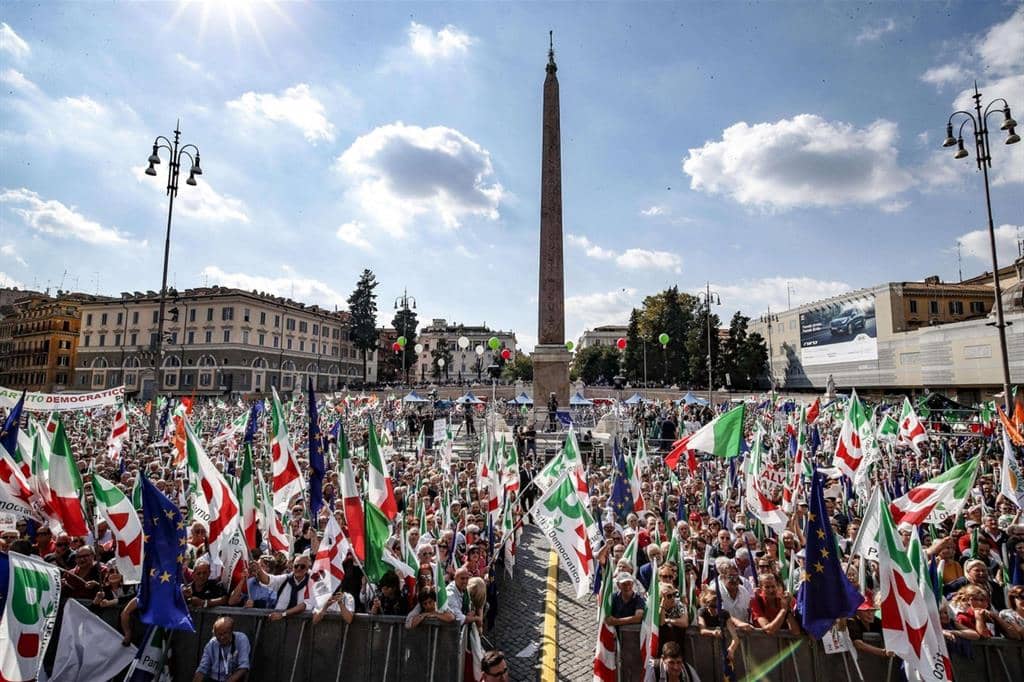 La Piazza e il Popolo