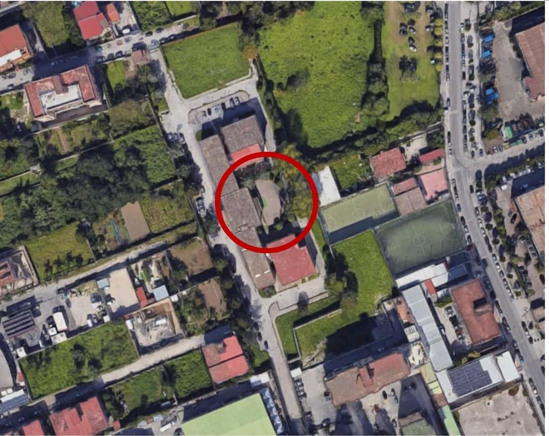Nuova mensa alla “K. Wojtyla” i nostri dubbi
