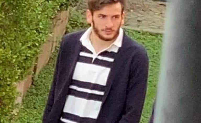 KVARATSKHELIA SI RIFÀ IL LOOK DA KITON