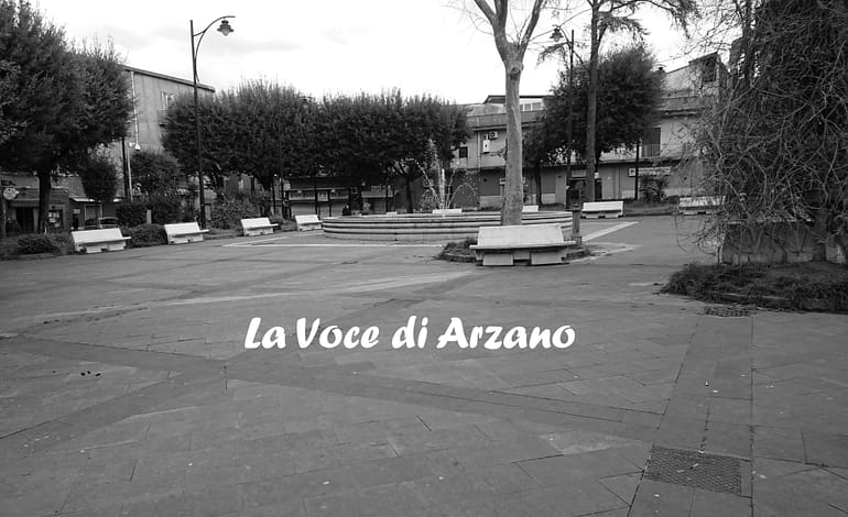 Cose e case perdute. Una piazza che scompare