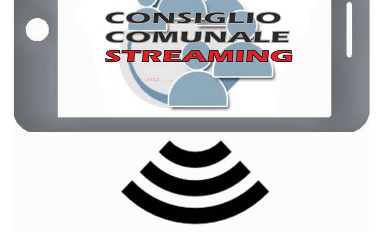 Tra pochi minuti il primo consiglio comunale in diretta streaming. Il link per seguirlo