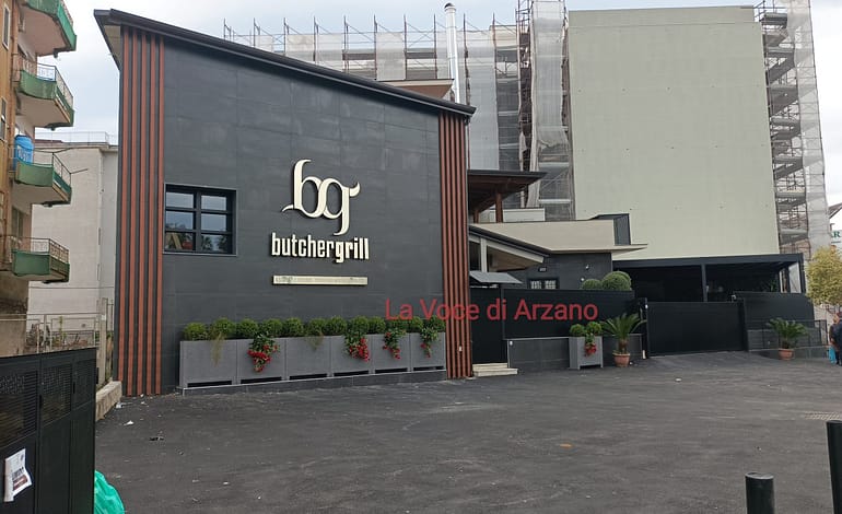 Un altro bel locale per Arzano. Apre “butchergrill”