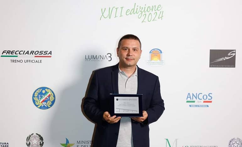 Antonio Esposito, migliore attore al Festival Internazionale della cinematografia sociale – Tulipani di seta nera