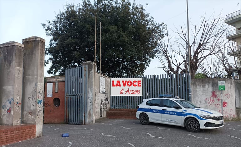 Ancora in coma la persona investita nella villa comunale